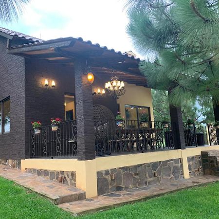 Cabana No.6 Puerta Del Bosque Mazamitla. Екстериор снимка
